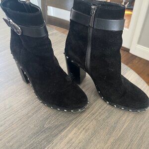 Michael Kors MK Black Studded Suede Heeled Low Boots Booties w/Ankle Buckle SZ 6